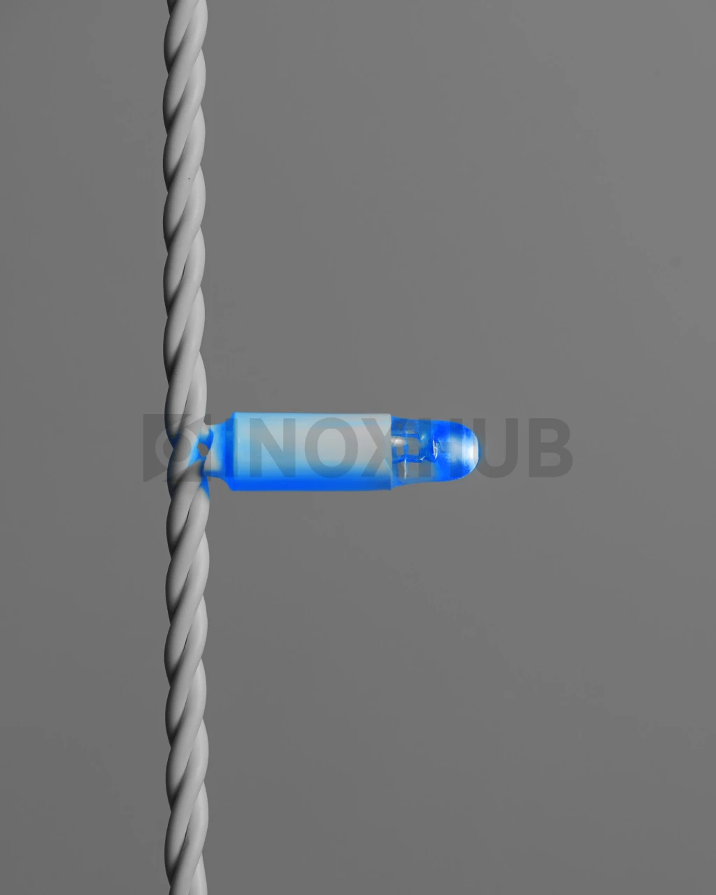 Светодиодная гирлянда INOXHUB Нить 10м, 100 LED, соединяемая, с мерцанием, 220В, IP65, белый резиновый провод 2.3мм, СИНЯЯ фото Иноксхаб