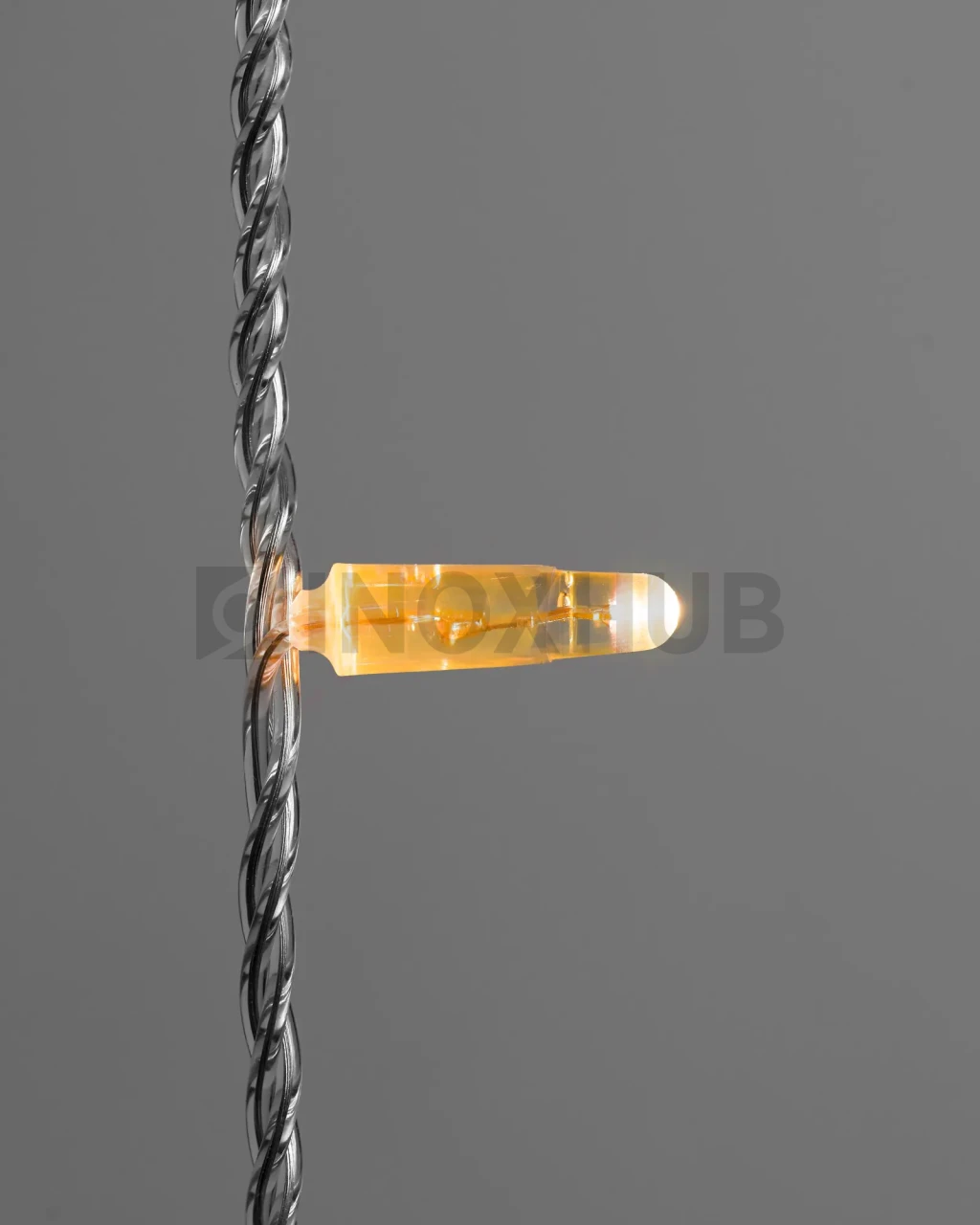 Светодиодная гирлянда INOXHUB Нить 10м, 100 LED, соединяемая, с мерцанием, 220В, IP65, прозрачный провод, ЖЕЛТАЯ фото Иноксхаб