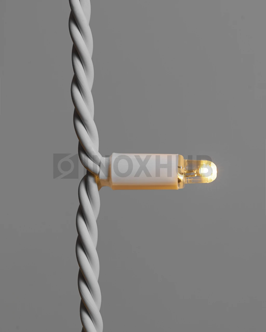 Светодиодная гирлянда INOXHUB Нить 10м, 100 LED, соединяемая, с мерцанием, 220В, IP65, белый резиновый провод 3.3мм, ТЁПЛАЯ БЕЛАЯ фото Иноксхаб