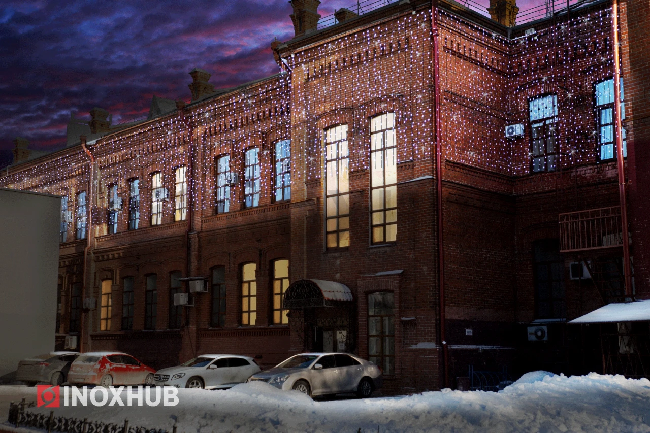 Гирлянда Занавес INOXHUB 2×3м, мерцающий, 600 LED, 220В, IP65, черная резина 2.3мм, БЕЛЫЙ фото Иноксхаб