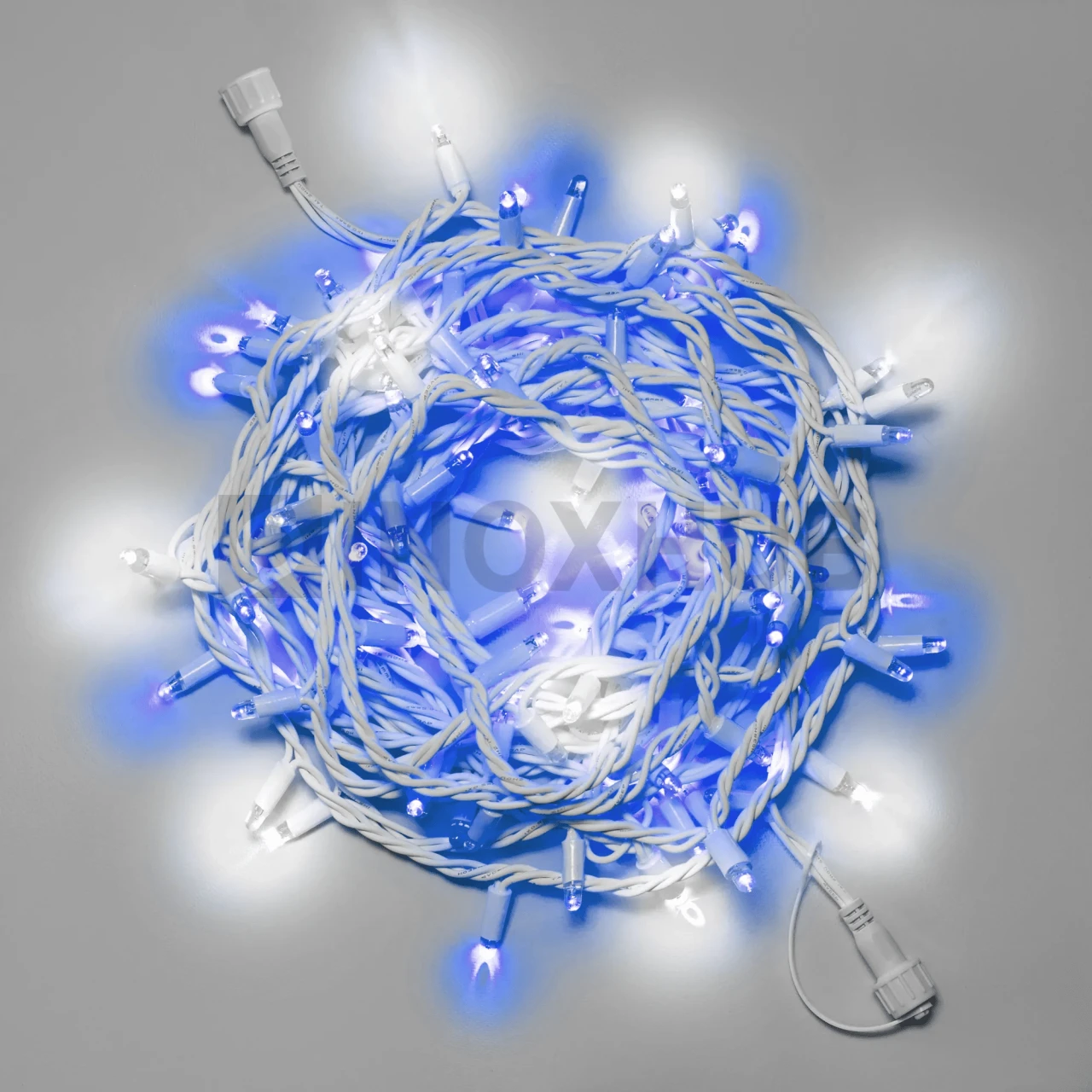 Светодиодная гирлянда INOXHUB Нить 10м, 100 LED, соединяемая, с мерцанием, 220В, IP65, белый резиновый провод 2.3мм, СИНЯЯ фото Иноксхаб