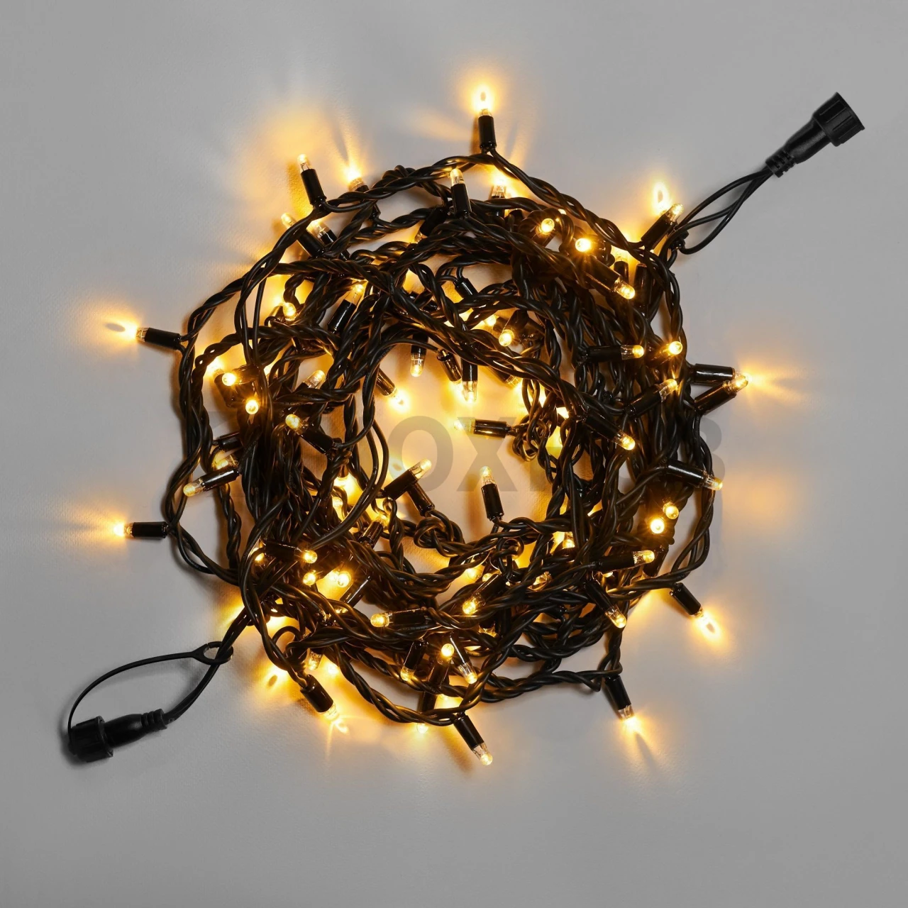 Светодиодная гирлянда INOXHUB Нить 10м, 100 LED, соединяемая, 220В, IP65, черный резиновый провод 3.3мм, ТЁПЛАЯ БЕЛАЯ фото Иноксхаб