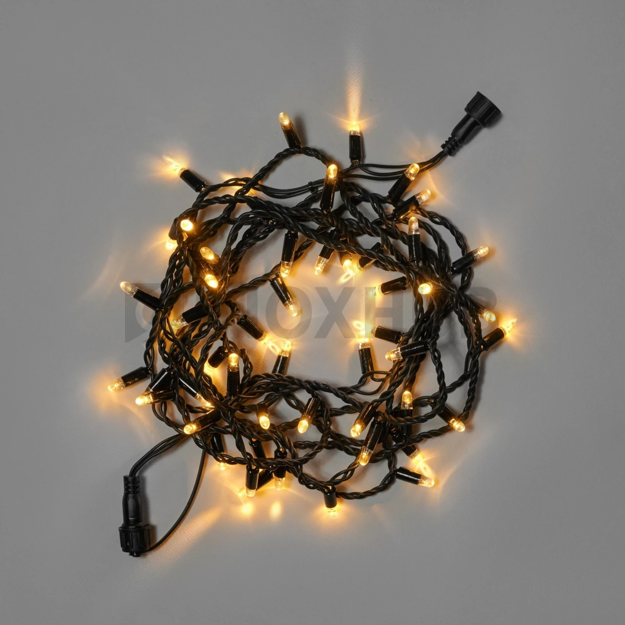 Светодиодная гирлянда INOXHUB Нить 10м, 100 LED, соединяемая, 220В, IP65, чёрный резиновый провод 2.3мм, ТЁПЛАЯ БЕЛАЯ фото Иноксхаб