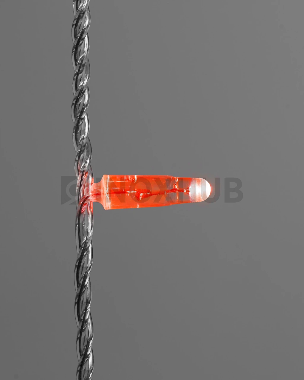 Светодиодная гирлянда INOXHUB Нить 10м, 100 LED, соединяемая, с мерцанием, 220В, IP65, прозрачный провод, КРАСНАЯ фото Иноксхаб