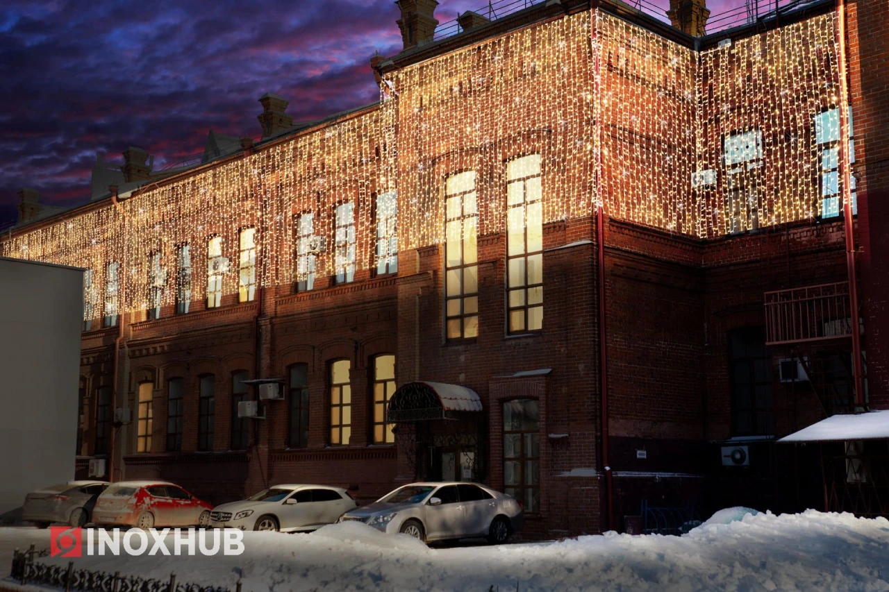 Гирлянда Занавес INOXHUB 2×3м, 600 LED, 220В, IP65, белая резина 2.3мм, ТЁПЛЫЙ БЕЛЫЙ фото Иноксхаб