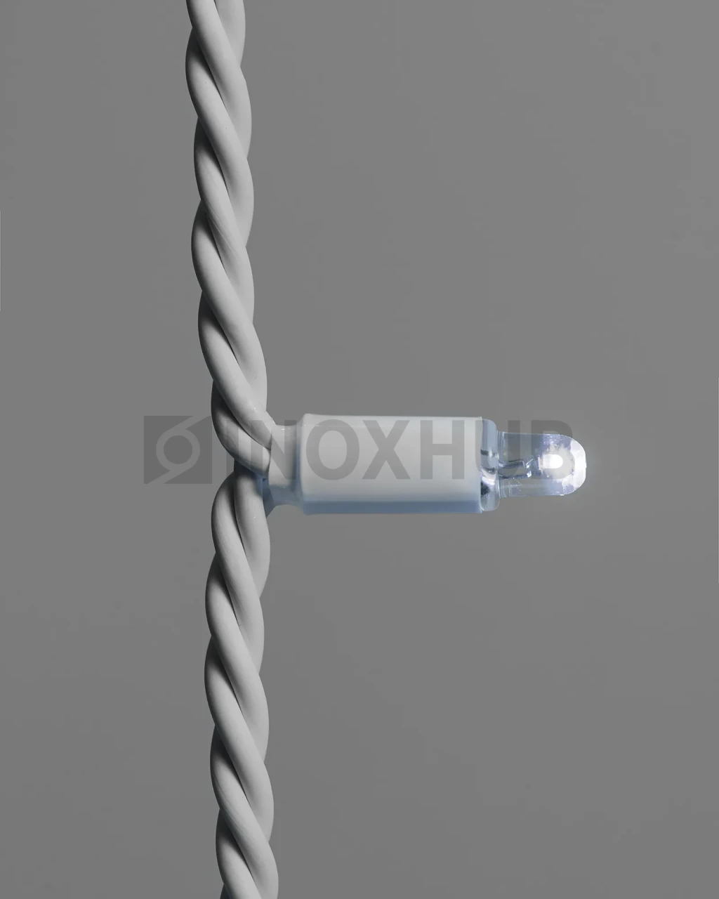 Светодиодная гирлянда INOXHUB Нить 10м, 100 LED, соединяемая, с мерцанием, 220В, IP65, белый резиновый провод 3.3мм, БЕЛАЯ фото Иноксхаб