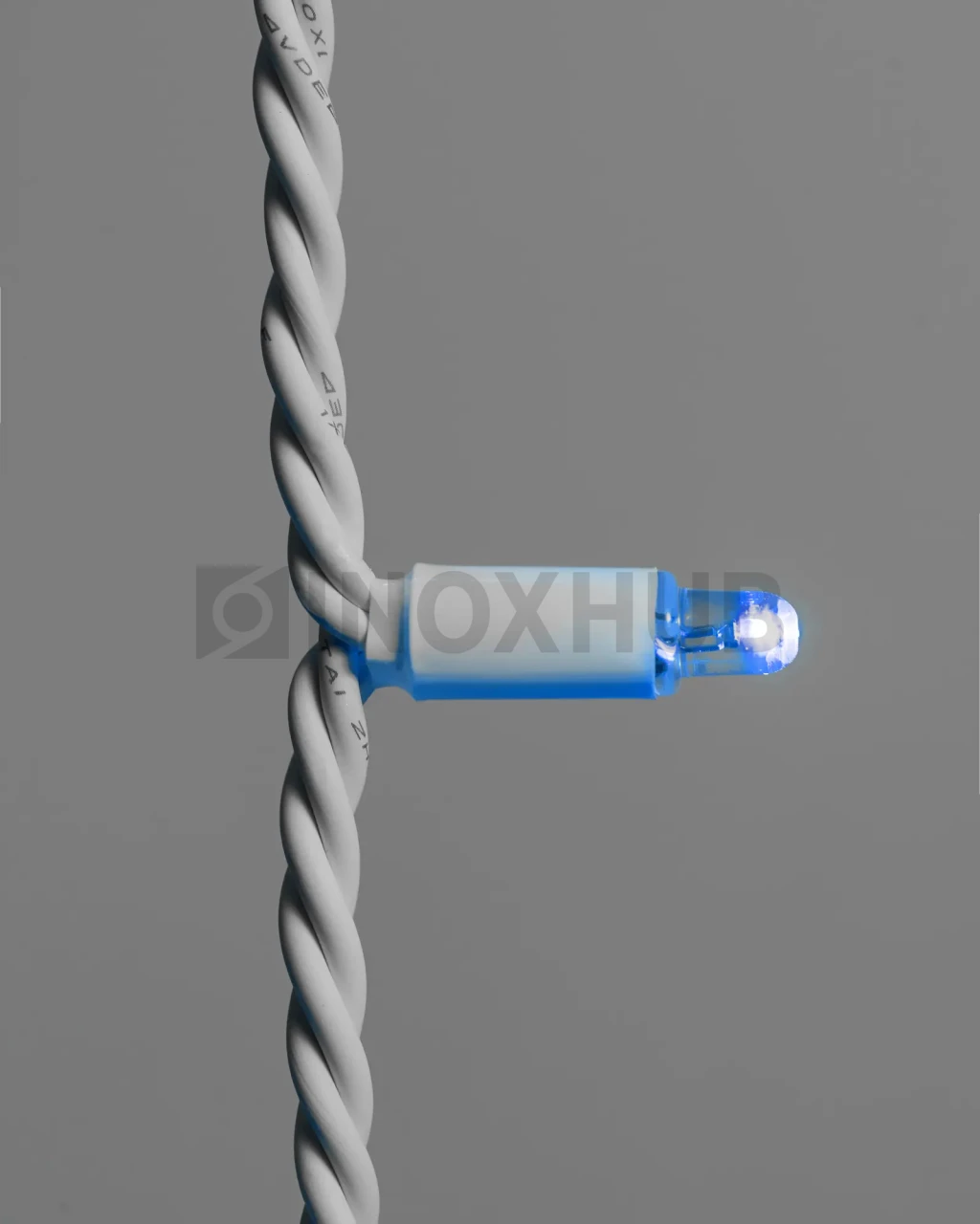 Светодиодная гирлянда INOXHUB Нить 10м, 100 LED, соединяемая, 24В, IP65, белый резиновый провод 3.3мм, СИНЯЯ фото Иноксхаб