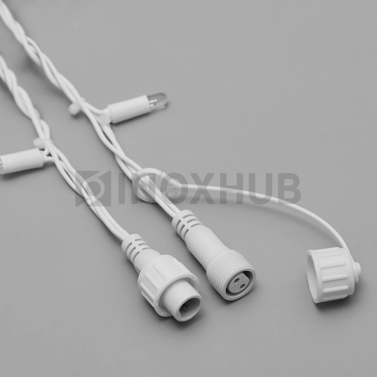 Светодиодная гирлянда INOXHUB Нить 10м, 100 LED, соединяемая, с мерцанием, 220В, IP65, белый резиновый провод 2.3мм, СИНЯЯ фото Иноксхаб